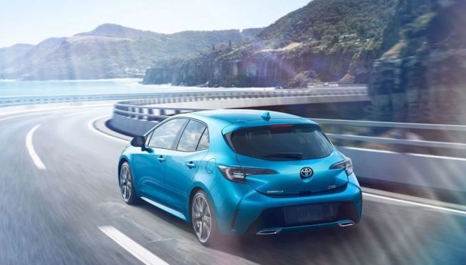 新一代Corolla hatchback /Auris更加动感的外型深受好评。（Toyota）